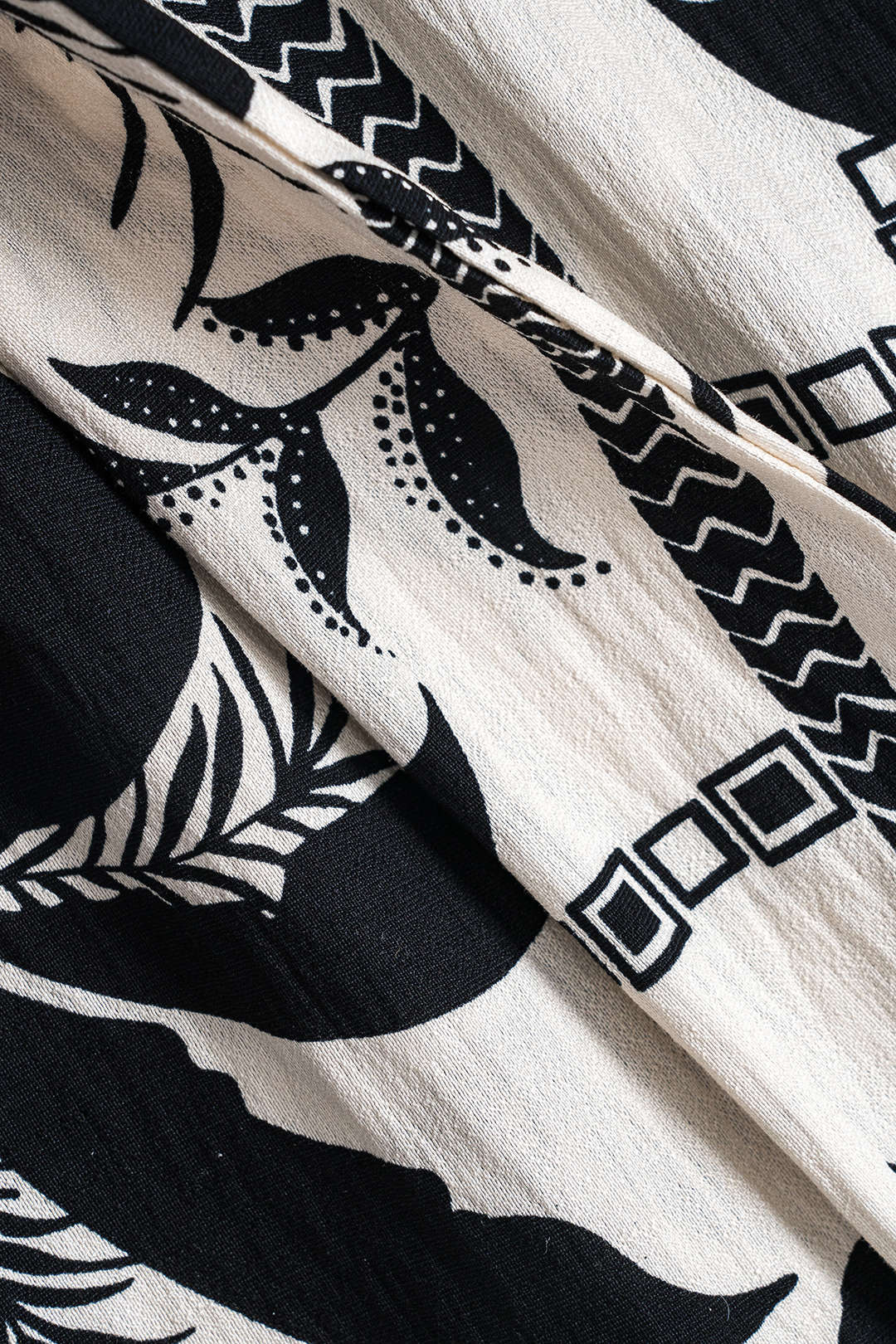 Coconut Palm Geometric Print Tie Tank Top