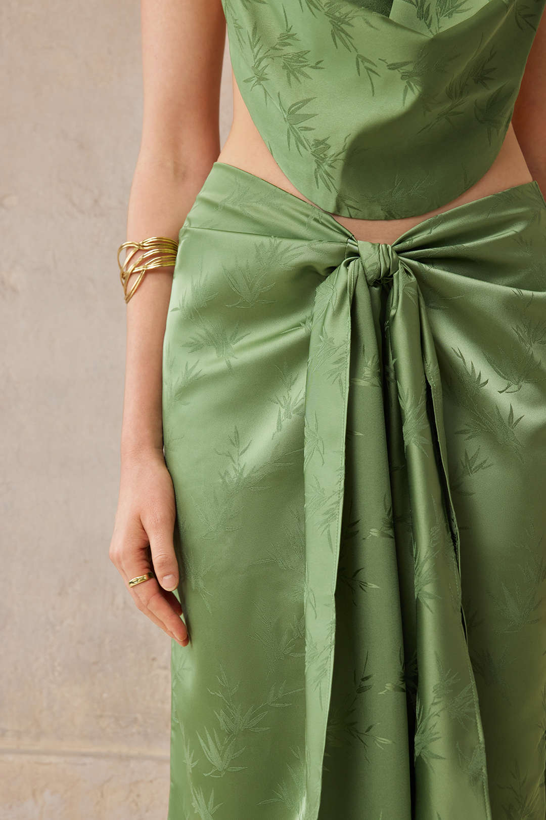 Jacquard Ruched Tie Front Slit Skirt