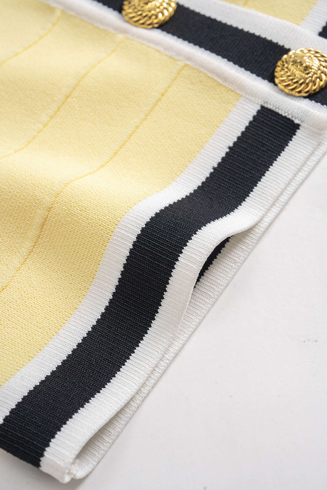 Knit Stripes Print Contrast Button Short-Sleeve Top