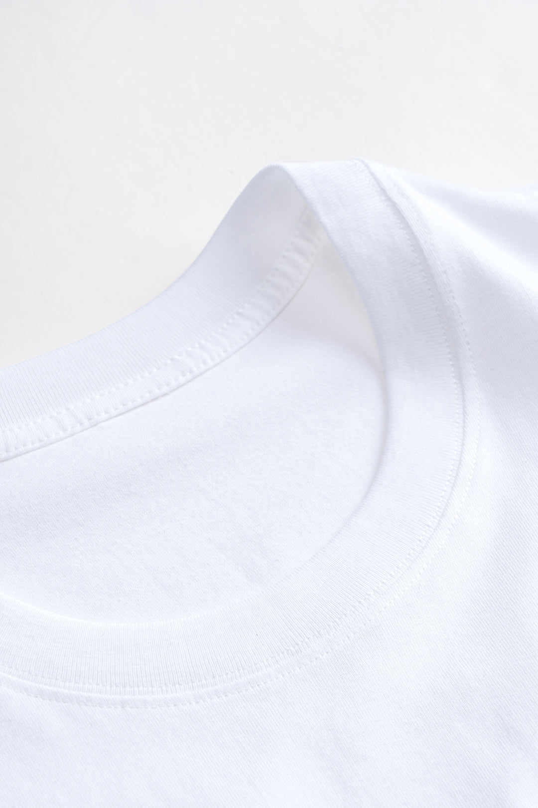 Retro Print Letter Round Neck Short Sleeve T-Shirt