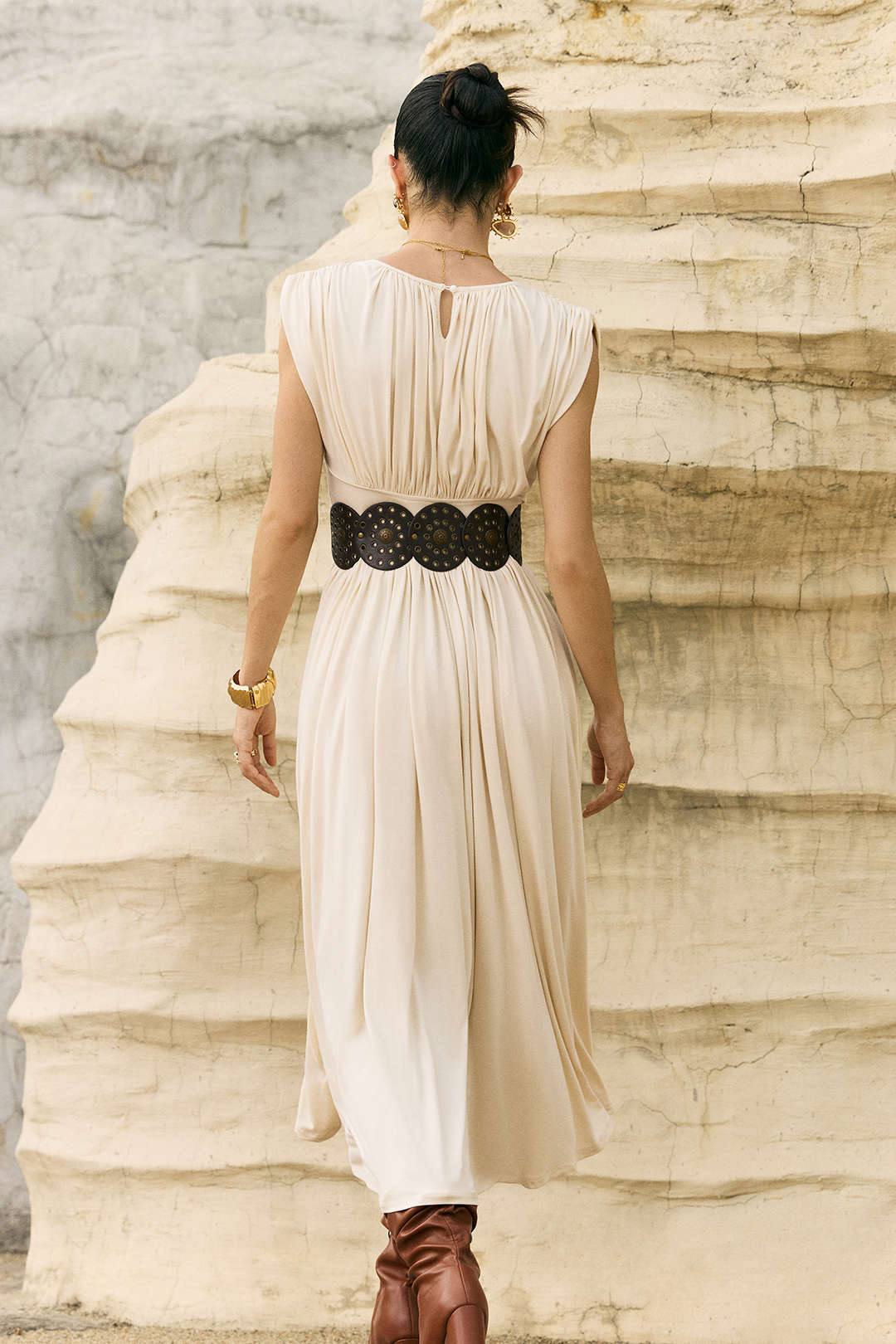 Ruched Ruffle Hem Sleeveless Midi Dress
