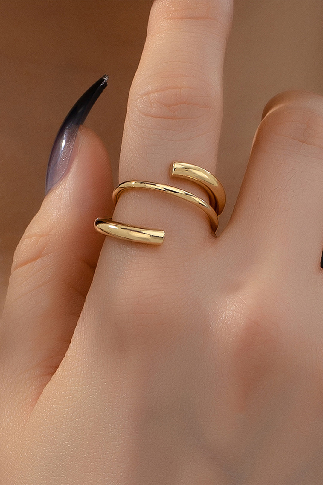Irregular Open Rotating Ring