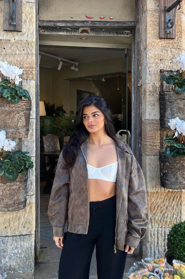 Lioness Kenny Bomber
