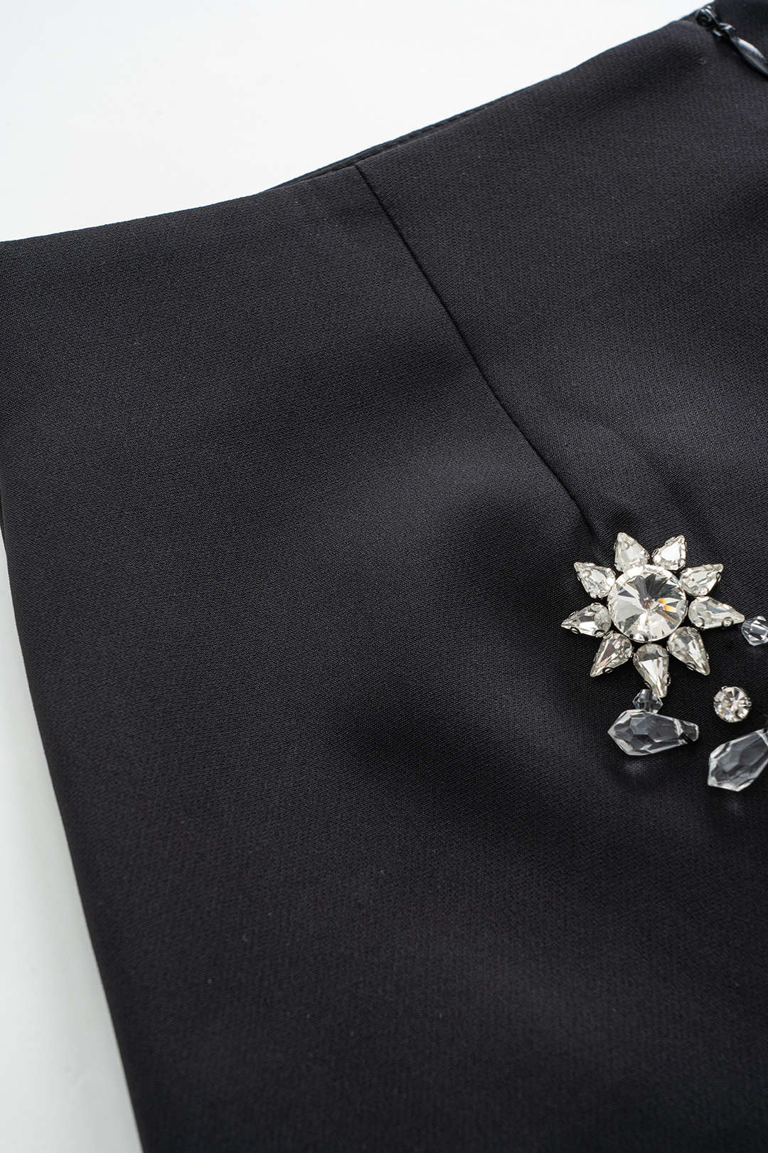 Rhinestone Backless Tank Top And Skirt Set