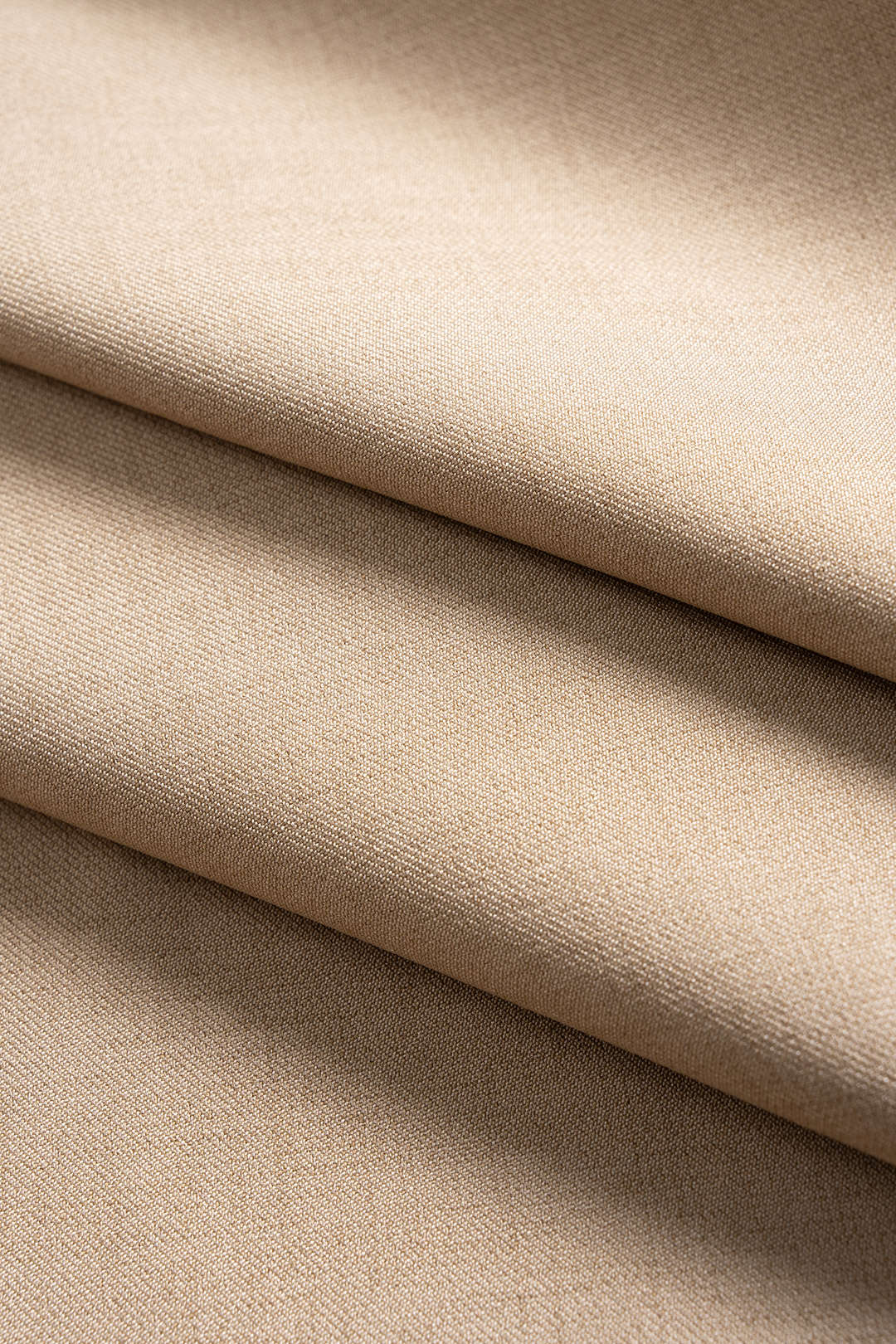 Solid Button Pleated Skirt