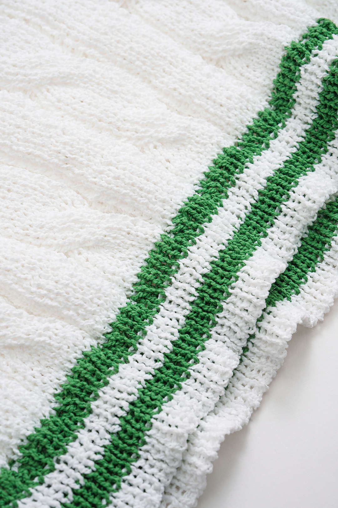 Basic Contrast Knit Skirt