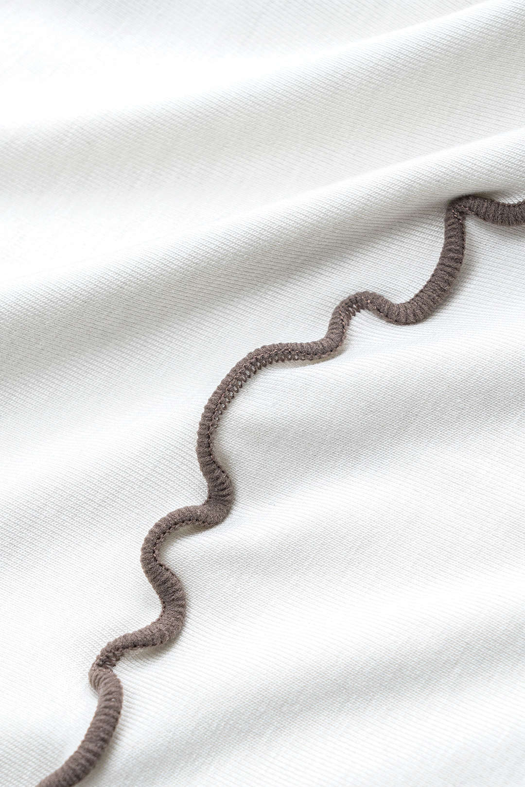 Round Neck Stitching Detail Short Sleeve T-Shirt