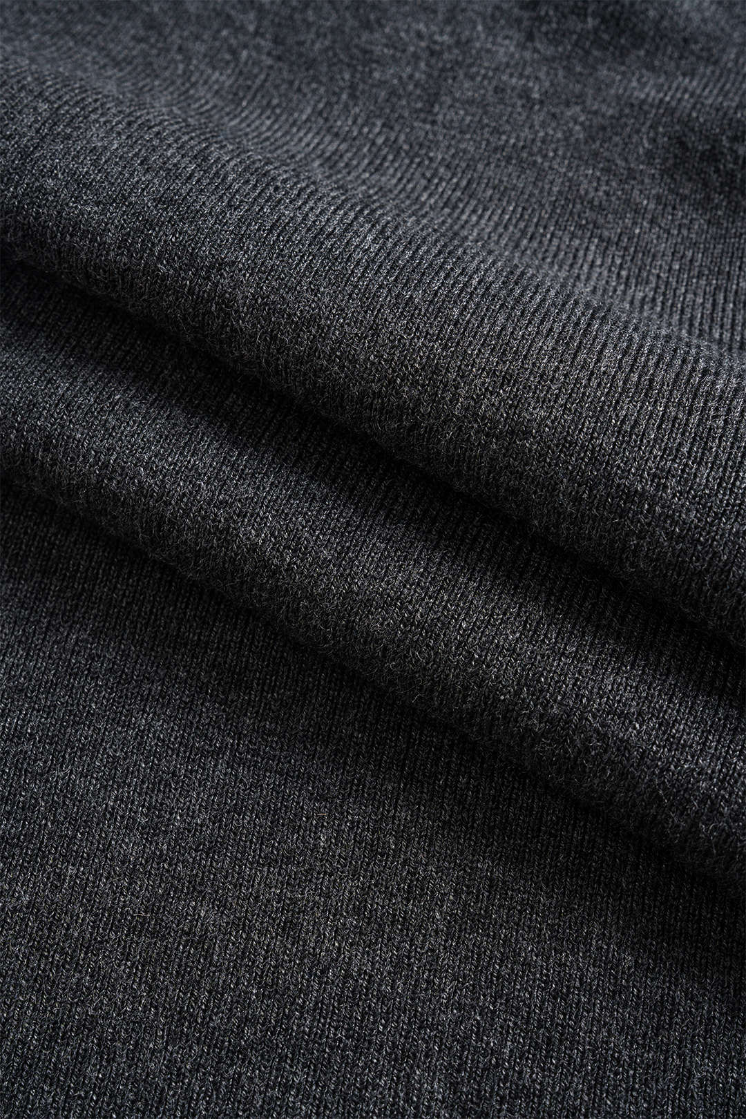 Solid Color V-neck Short-Sleeve Shirt