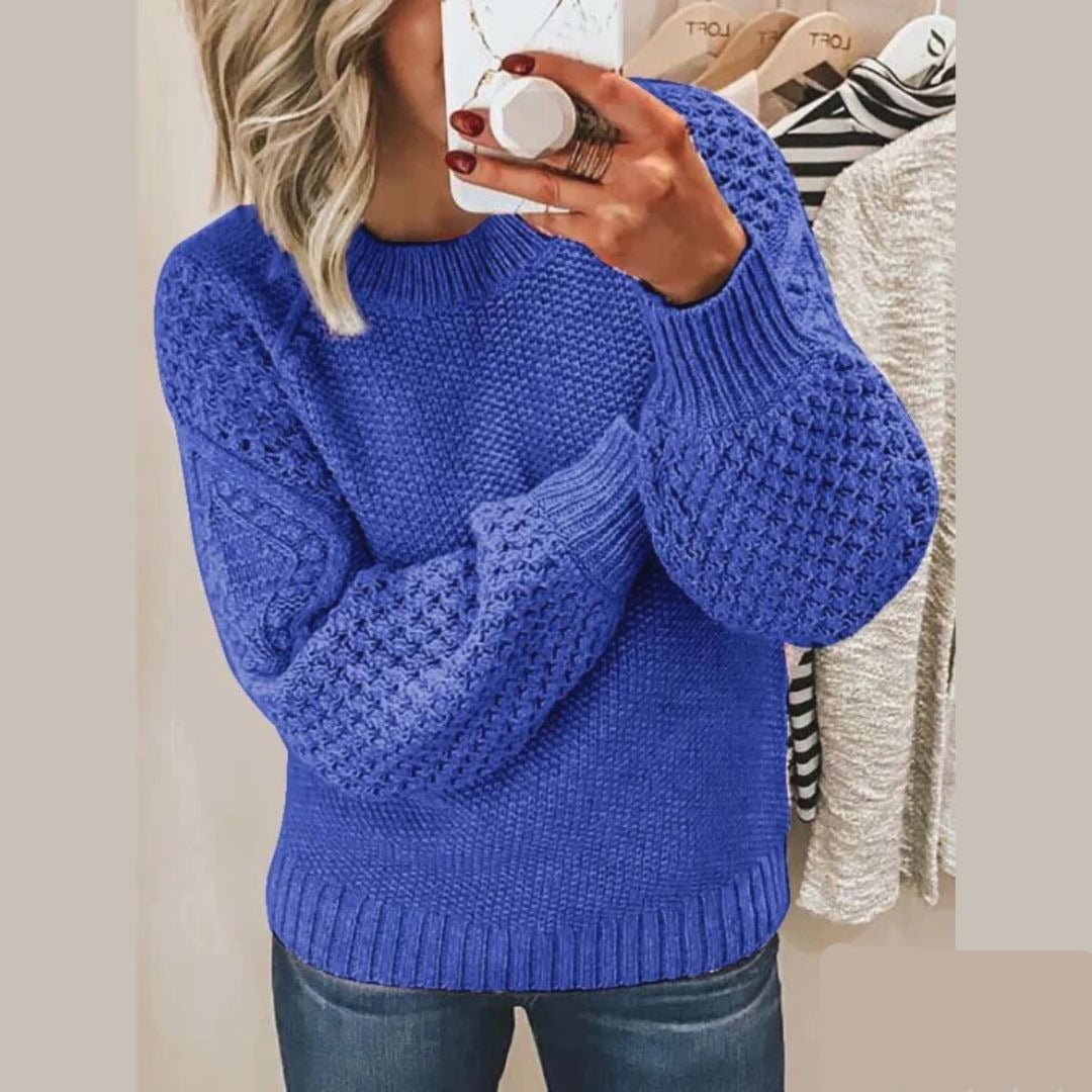 Luna - Comfortable Sweater