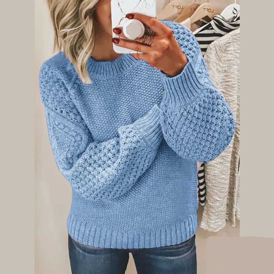 Luna - Comfortable Sweater