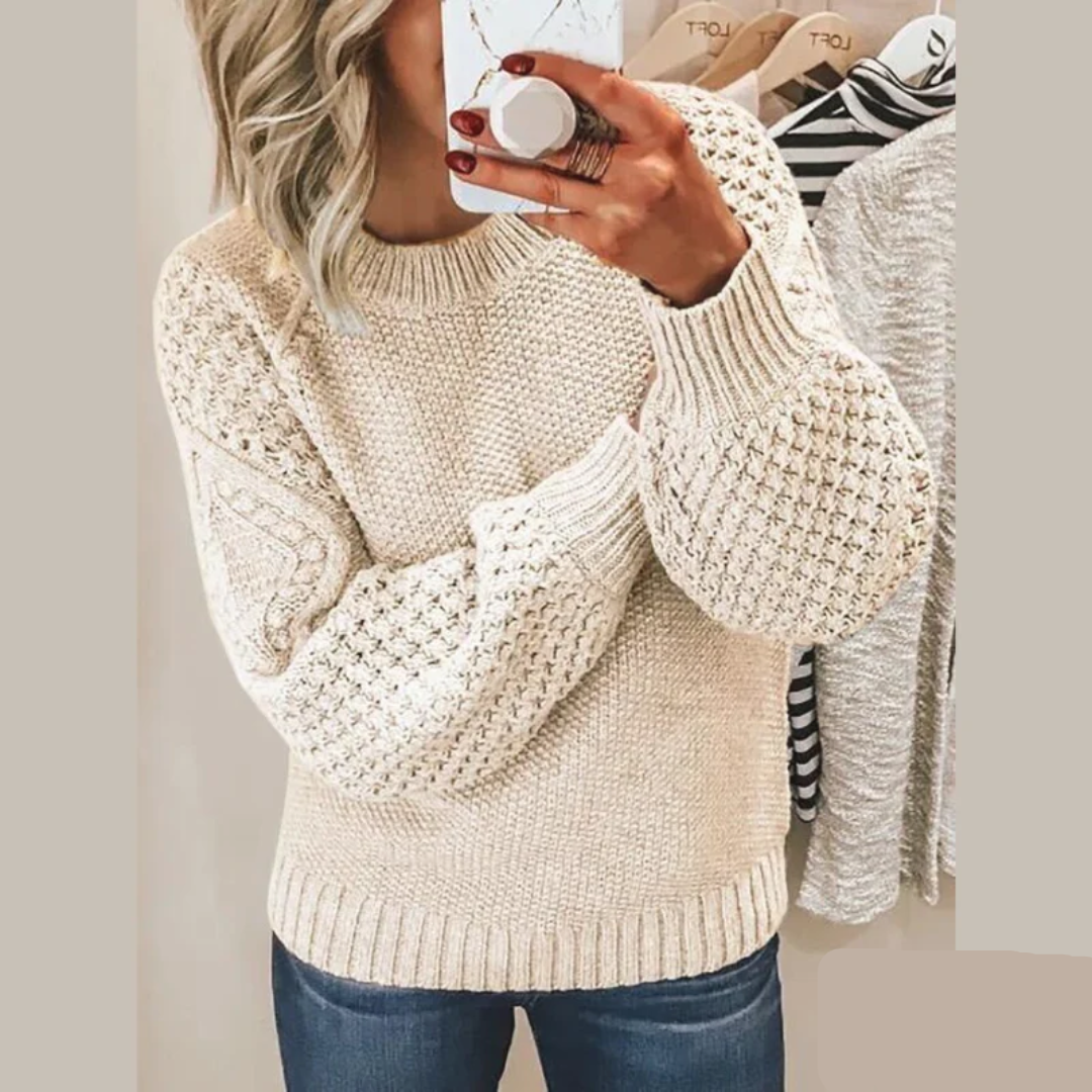Luna - Comfortable Sweater