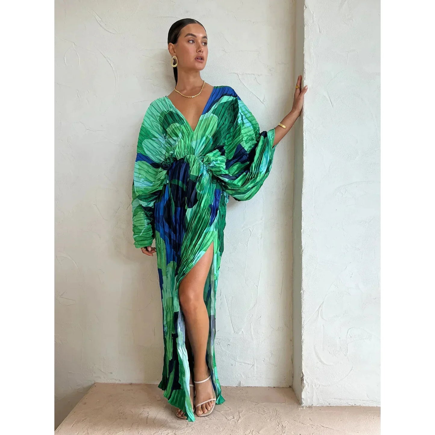 Camilla - Elegant V-neck Dress