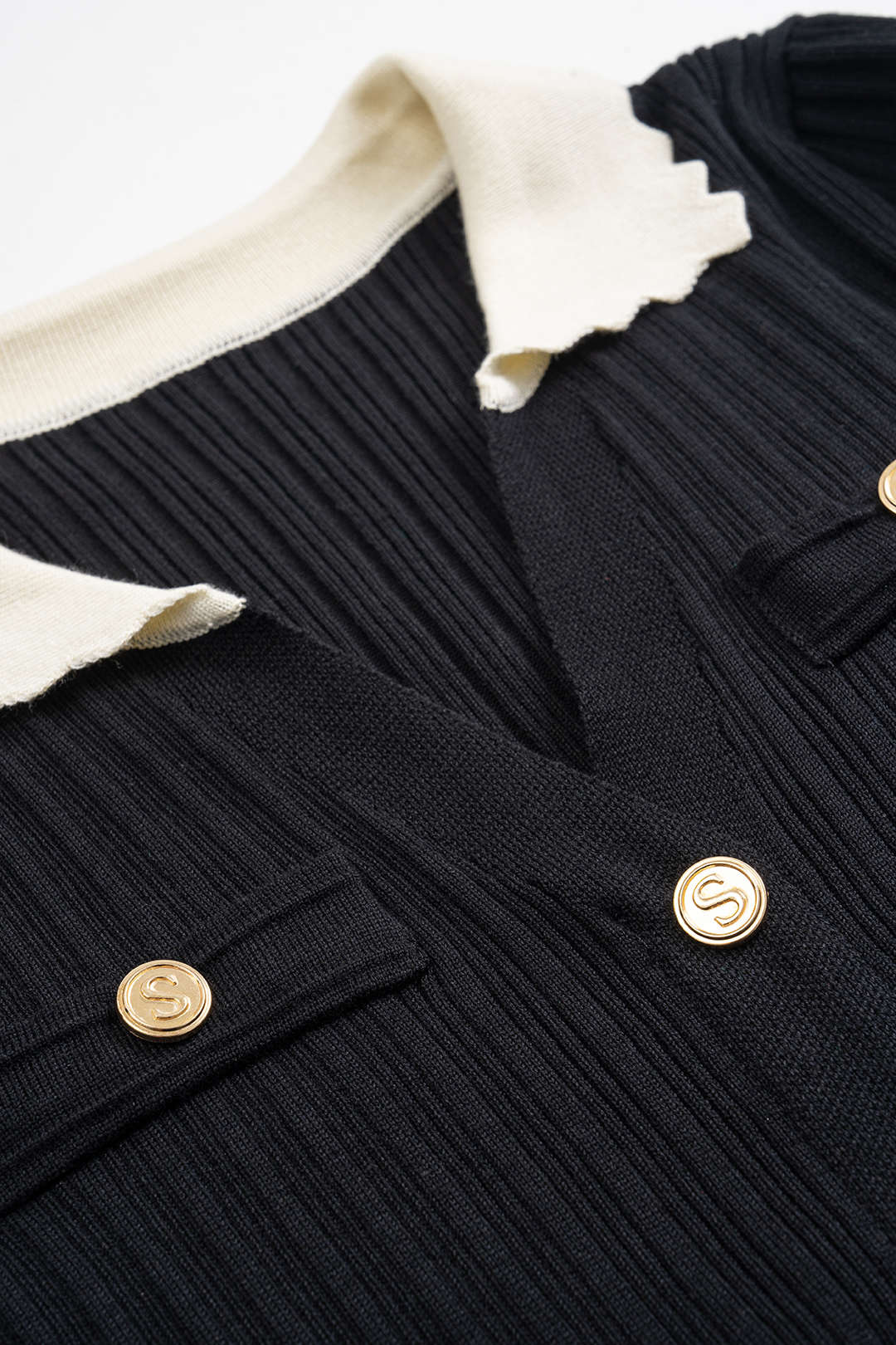 Knit Single-Breasted Long Sleeve Dress