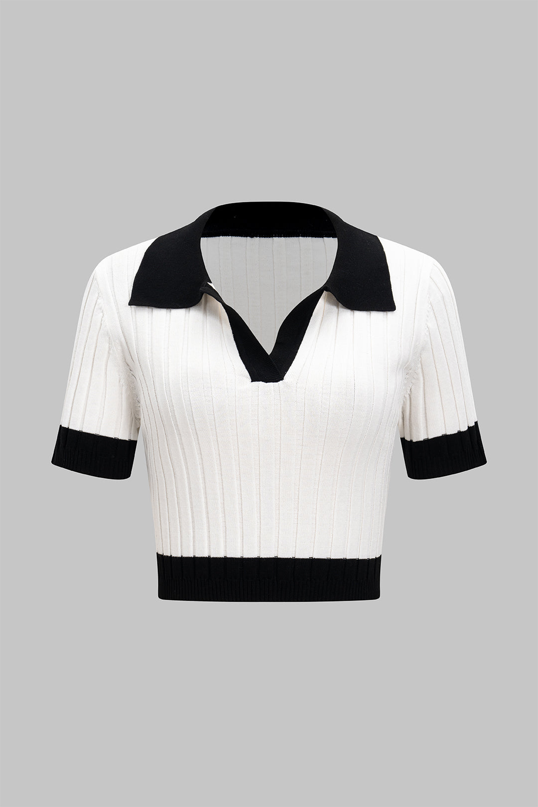 Knit Contrast V-Neck Short-Sleeve Top
