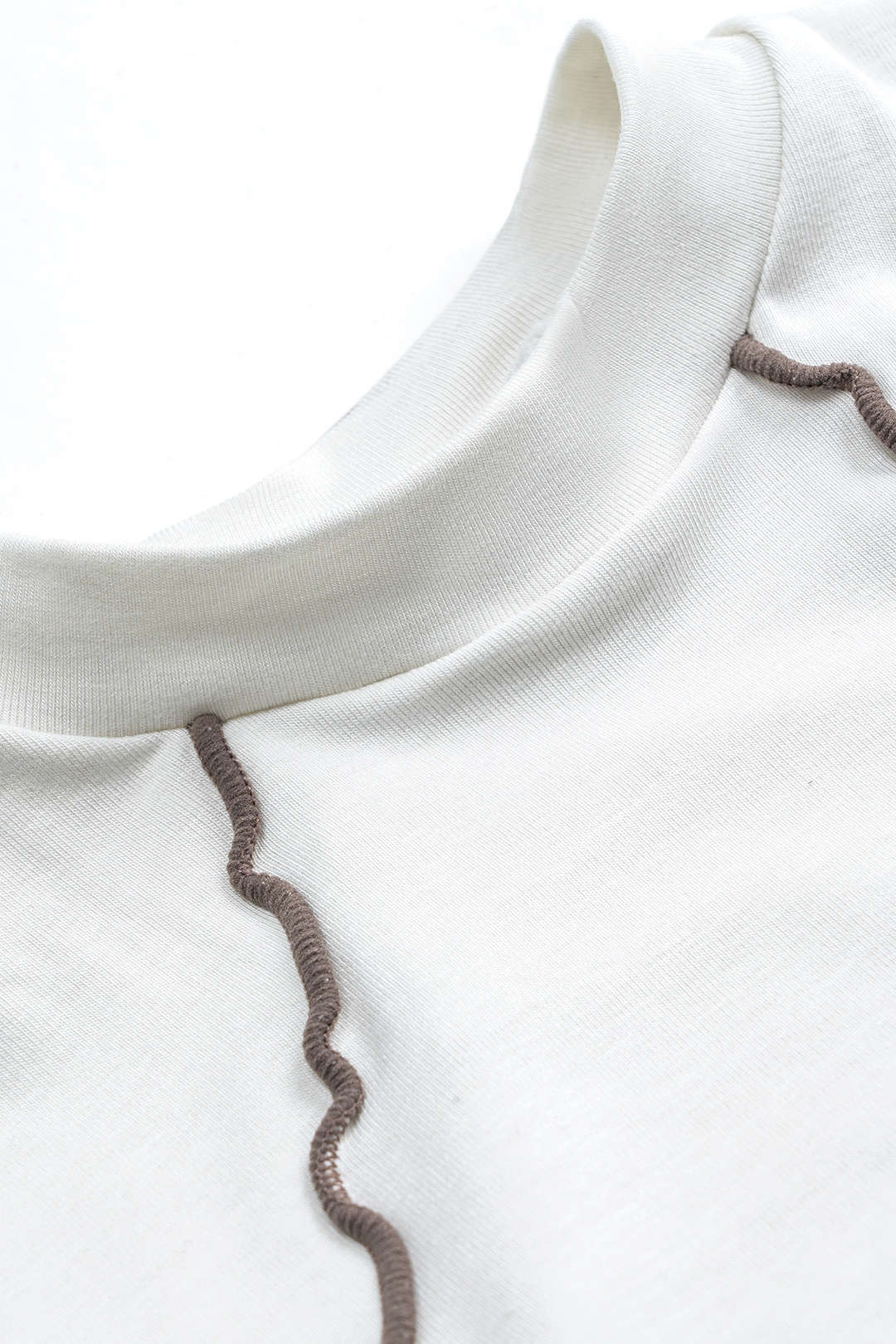 Round Neck Stitching Detail Short Sleeve T-Shirt