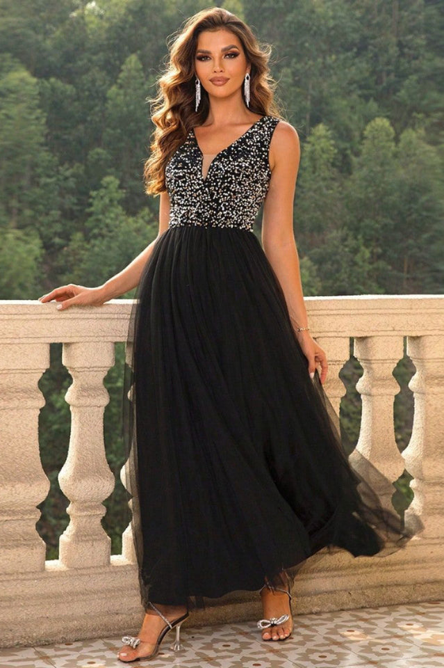 Sleeveless Party Dress With Sequins