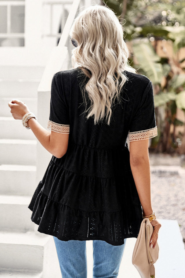 Contrast Short Sleeve Tiered Blouse