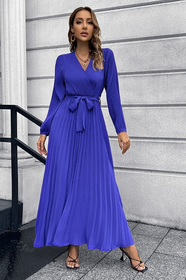 V Neck Swing Pleated Dress