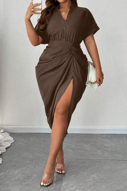 Plus Size Ruched Short Sleeve Midi Dress
