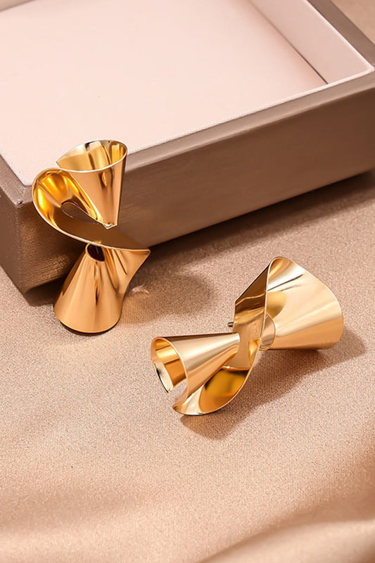 Twisted Metallic Surface Earring