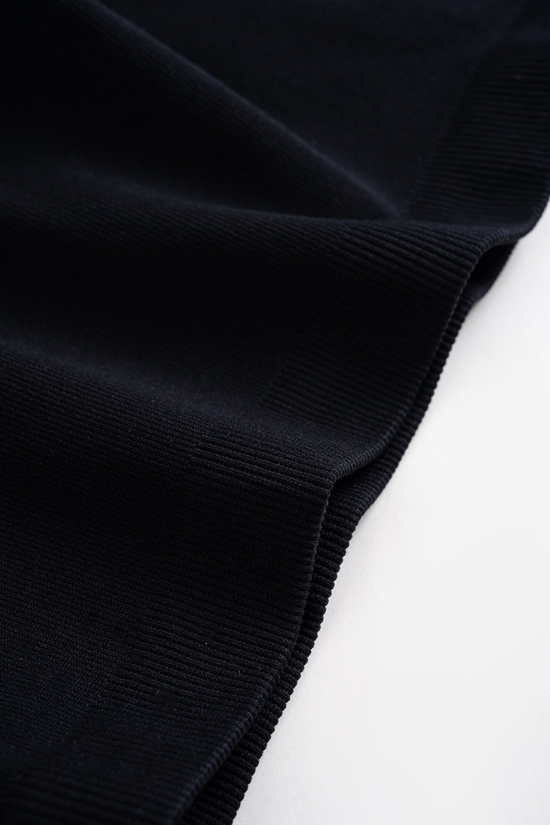 Contrast Whipstitching Underwire Slip Tank Top