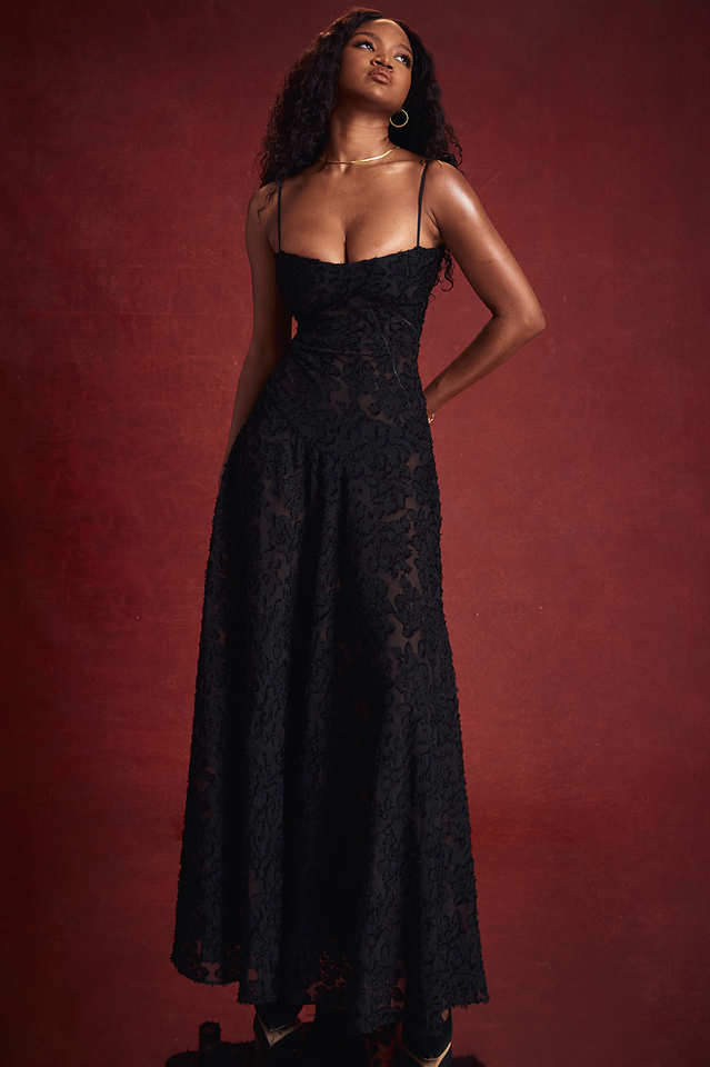 Serena Vintage Black Printed Maxi Dress
