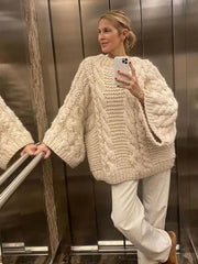 Helen - Scandinavian style oversized knit