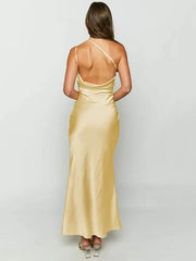 Lis - Backless Maxi Dress