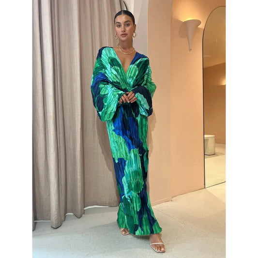 Camilla - Elegant V-neck Dress
