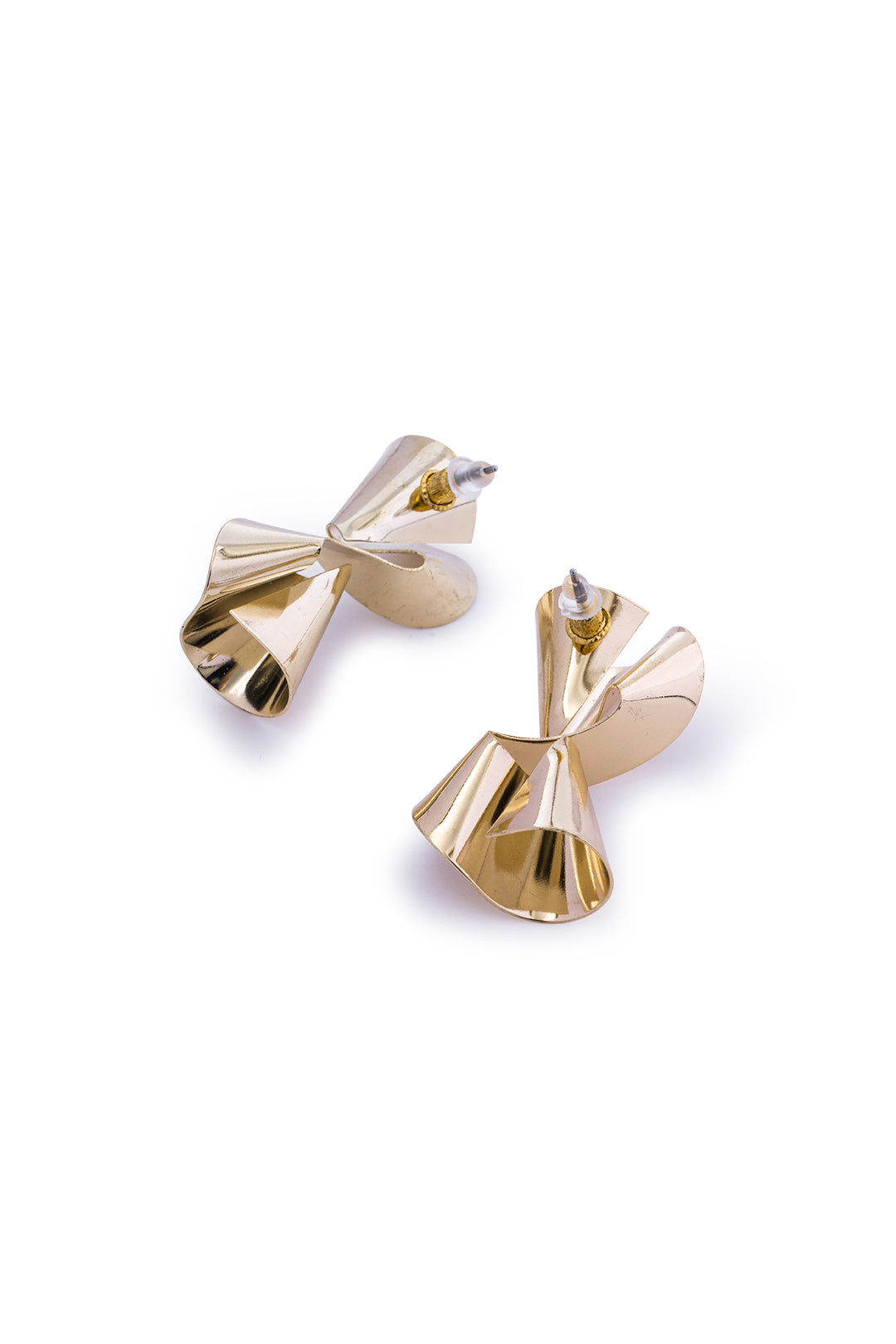 Twisted Metallic Surface Earring